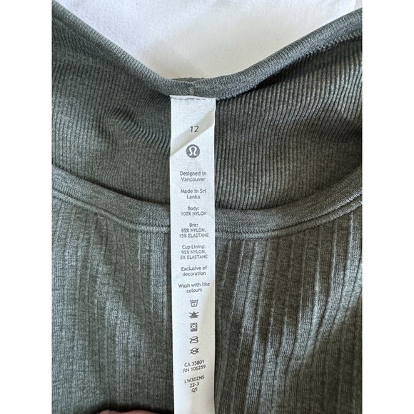 New Lululemon Ebb to Street Sz 12 Long Sleeve Shirt Smoked Spruce Green W/ Bra - Picture 5 of 9